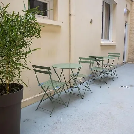 Seduisant 2pers Wifi Gare Apartment