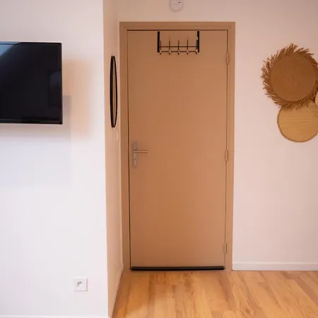 Seduisant 2pers Wifi Gare Apartment *